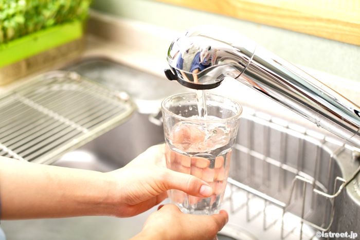水は命の源そして水道は命を繋ぐ架け橋